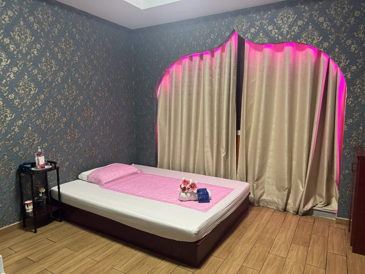 VIP treatment suite at Opaline Spa with ambient lighting